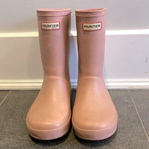 Hunter toddler boots in pink ( size 12 /13)